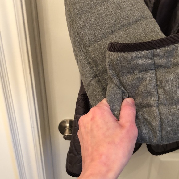 Light quilted grey jacket,worn 2-3 times,hidden hood.Excellent condition - Picture 6 of 7